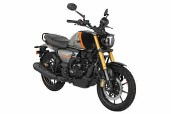 TVS Ronin Right Front Three Quarter