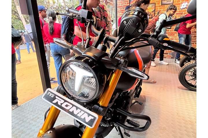 TVS Ronin Tail Light