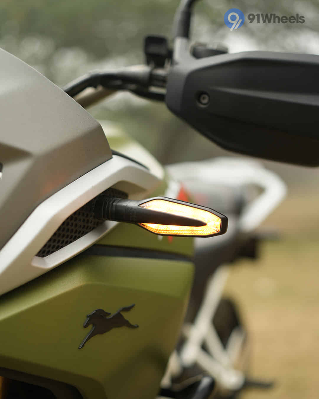 Apache RTX 300 image