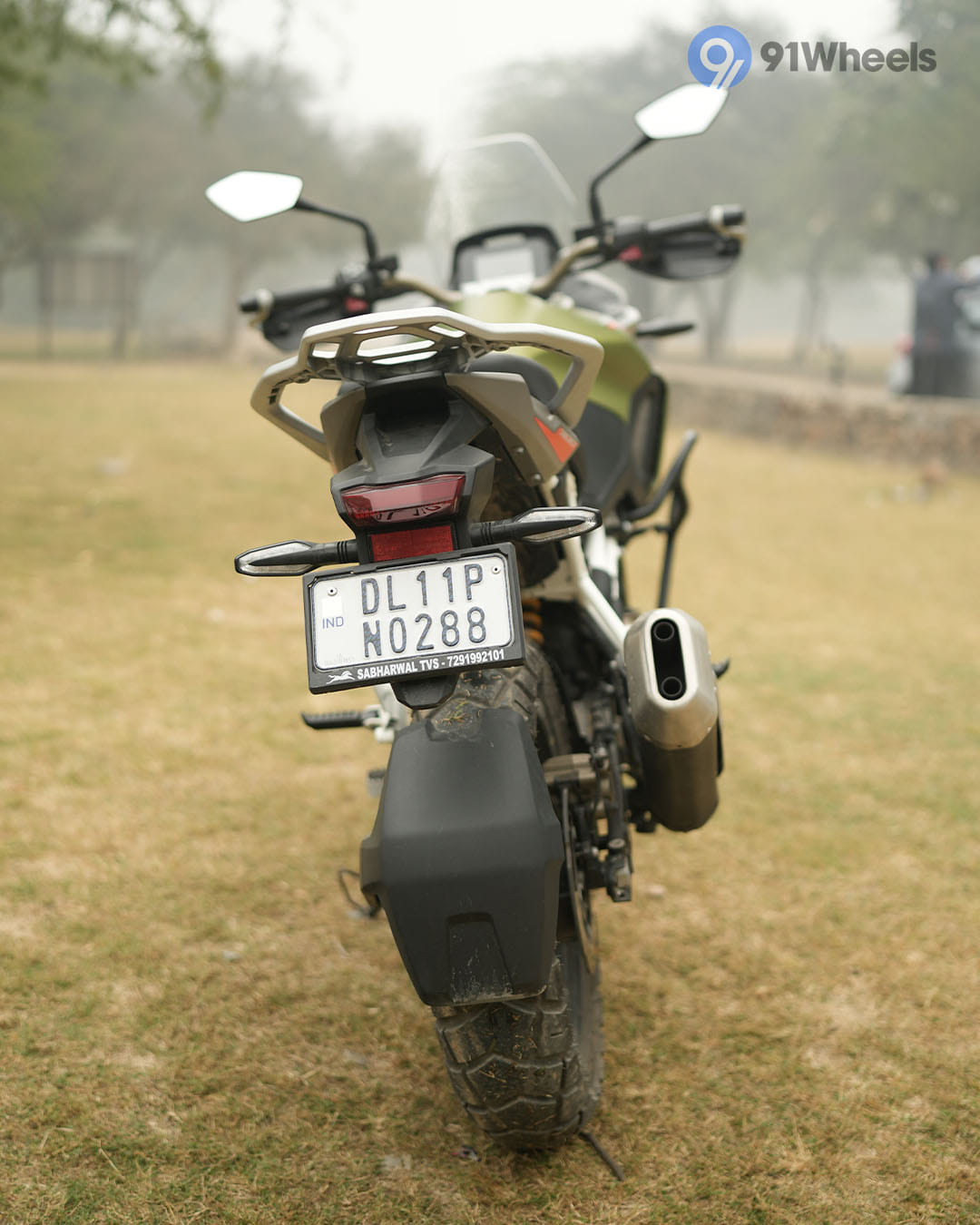 TVS Apache RTX 300 image