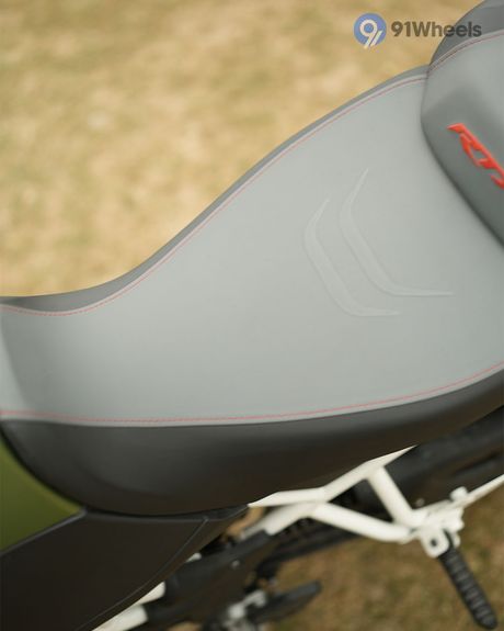 Apache RTX 300 Bike Seat