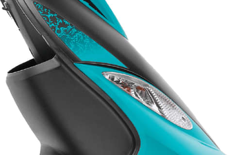 TVS Scooty Pep+ Special Edition Front Turn Indicators