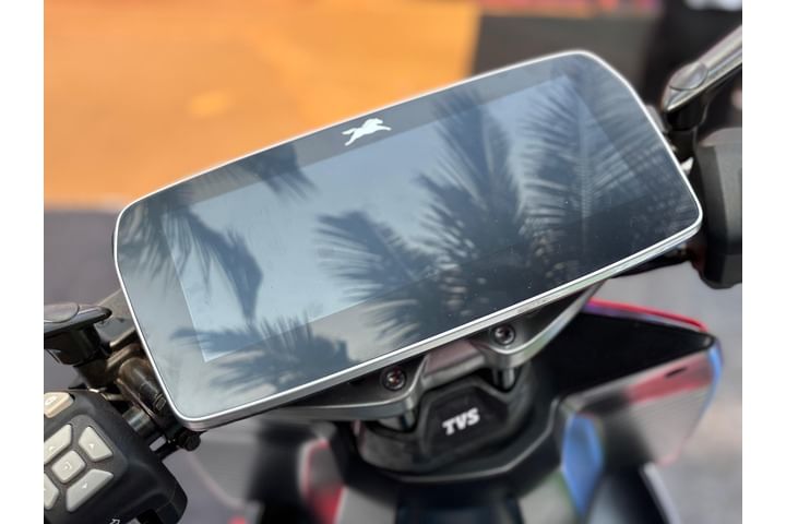 TVS X EV TFT / Instrument Cluster