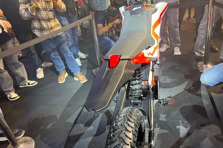 Ultraviolette Shockwave Rear Mudguard