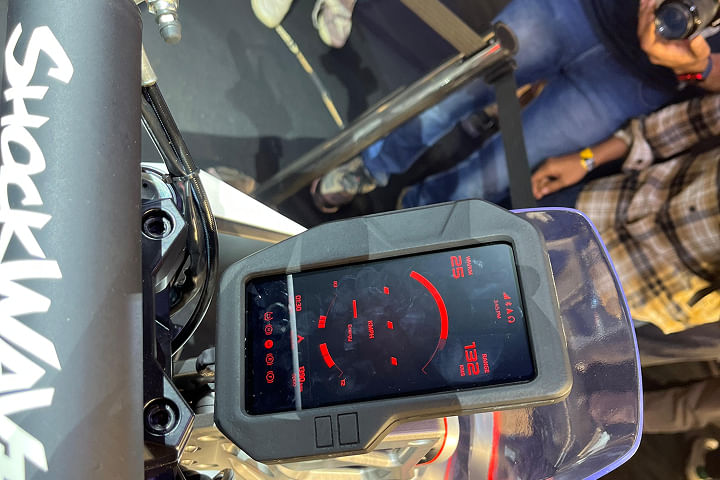 Ultraviolette Shockwave TFT / Instrument Cluster