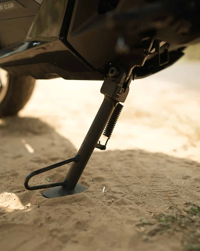 Stands & Utility - 1