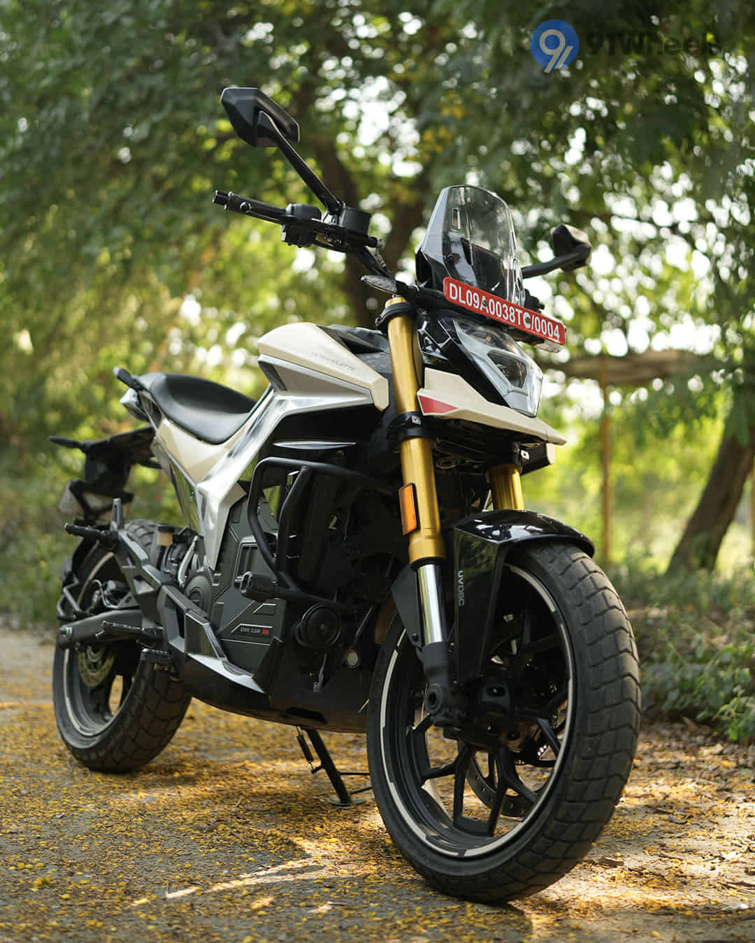 Right Front Three Quarter