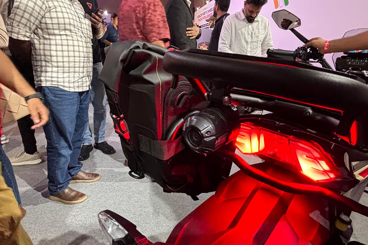 Ultraviolette X-47 Grab Rail