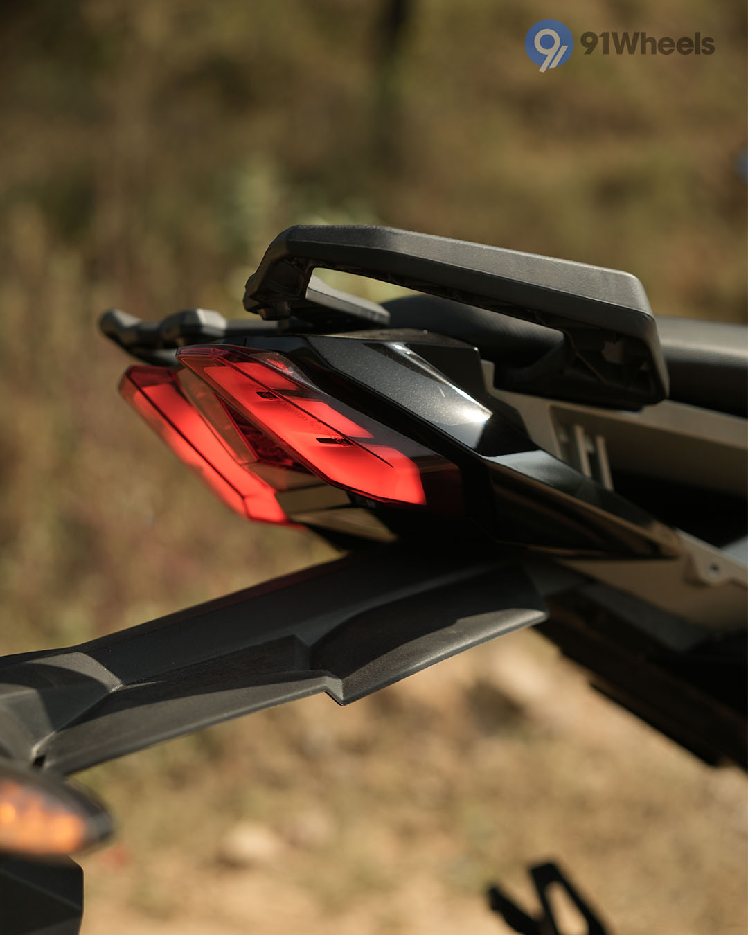 Ultraviolette X-47 image