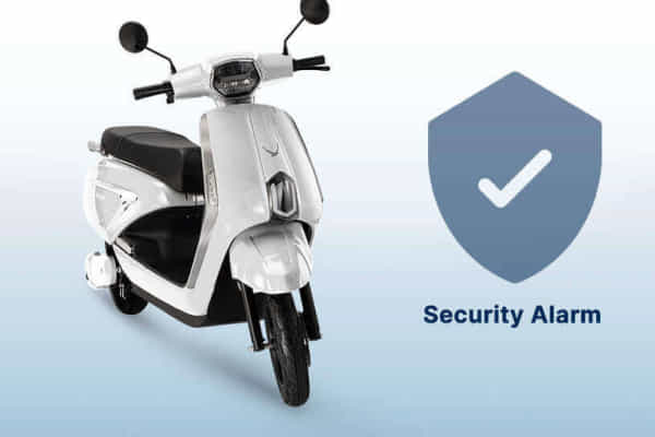 Vegh S25 Right Front Three Quarter