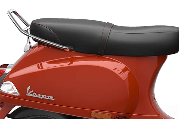 Vespa SXL 125 Bike Seat