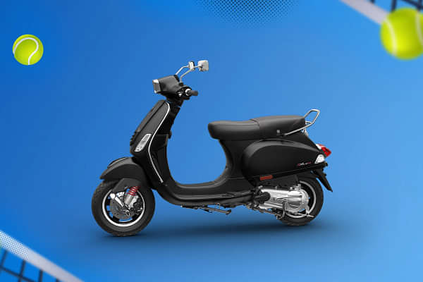 Vespa SXL 125 Left Side View