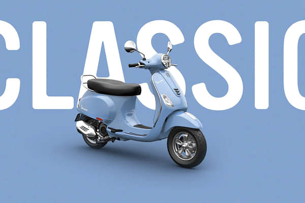 Vespa VXL 125 Right Front Three Quarter