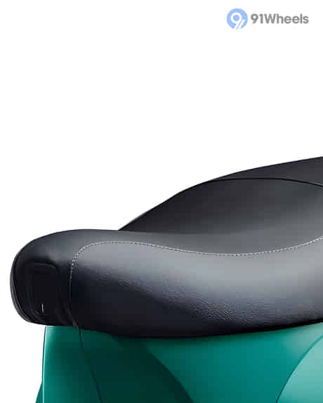 VXL 150 2020-2026 Seat
