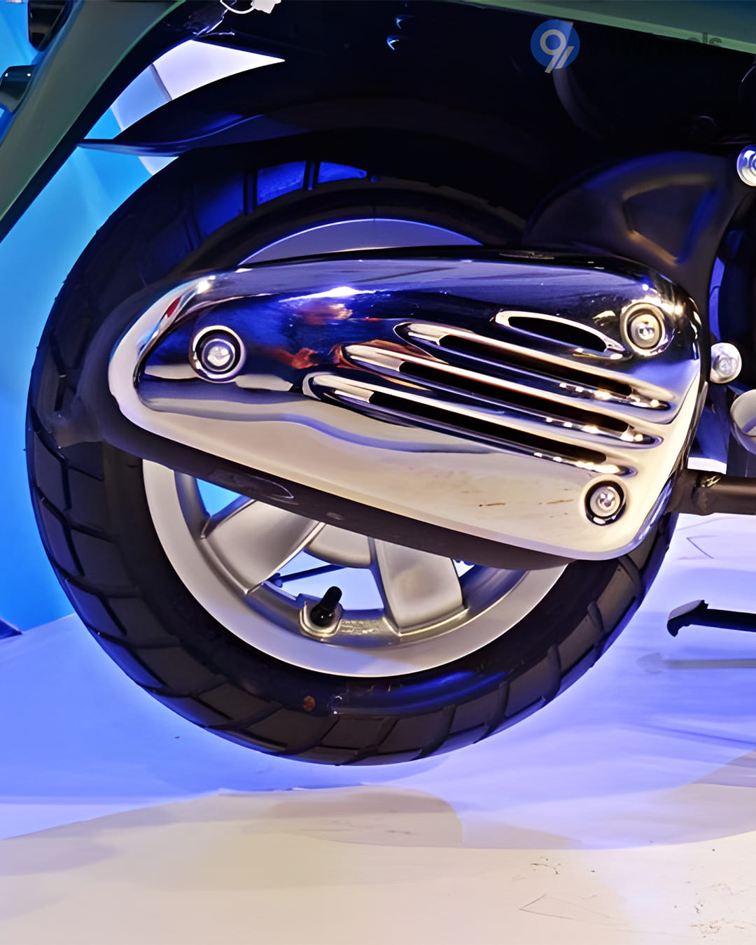 Engine & Exhaust - 1