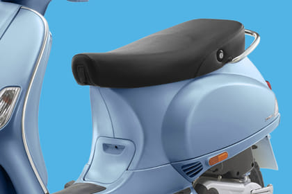Vespa ZX 125 2019-2023 Seat Vespa ZX 125 2019-2023 Seat