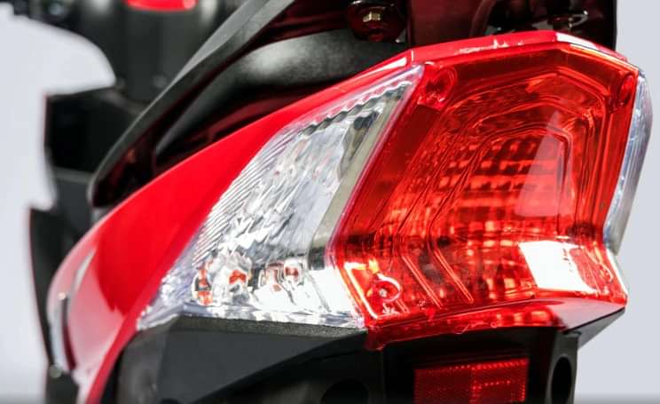 Viertric V4 Max Tail Light