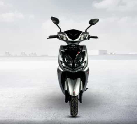 Viertric V4 XL Front View Viertric V4 XL Front View