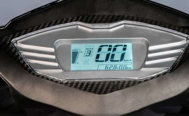 Viertric V4 XL Speedometer