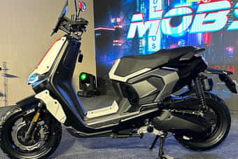 VLF Mobster 135 Right Side View VLF Mobster 135 Right Side View