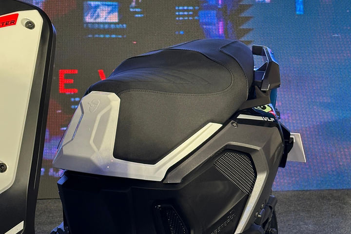 VLF Mobster 135 Seat