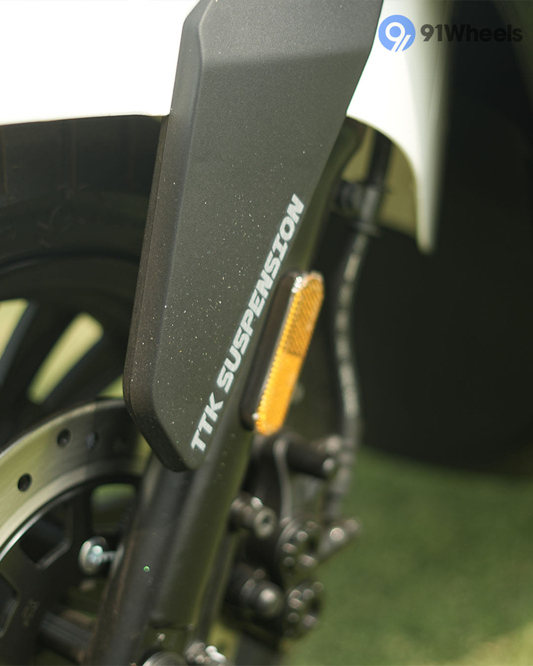 Front Body & Wheels - 4