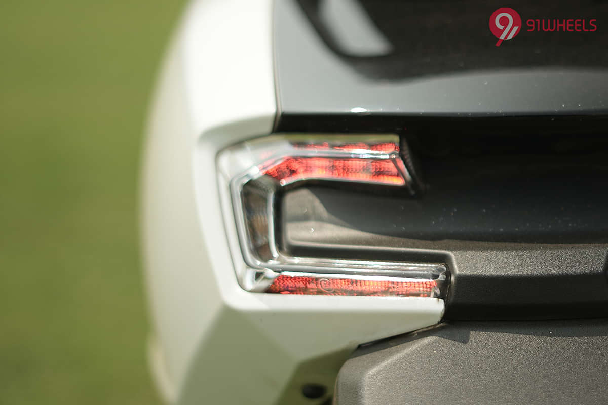 VLF Tennis Rear Turn Indicators