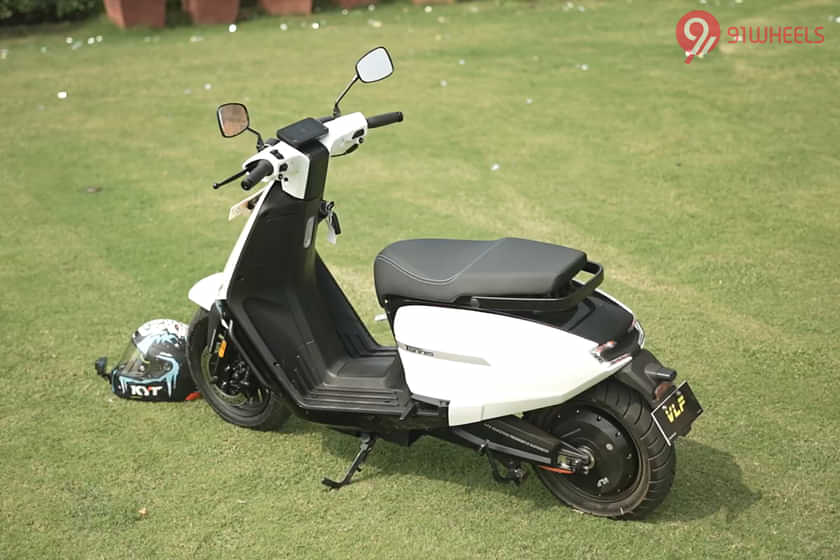 VLF Tennis Left Rear Three Quarter VLF Tennis Left Rear Three Quarter