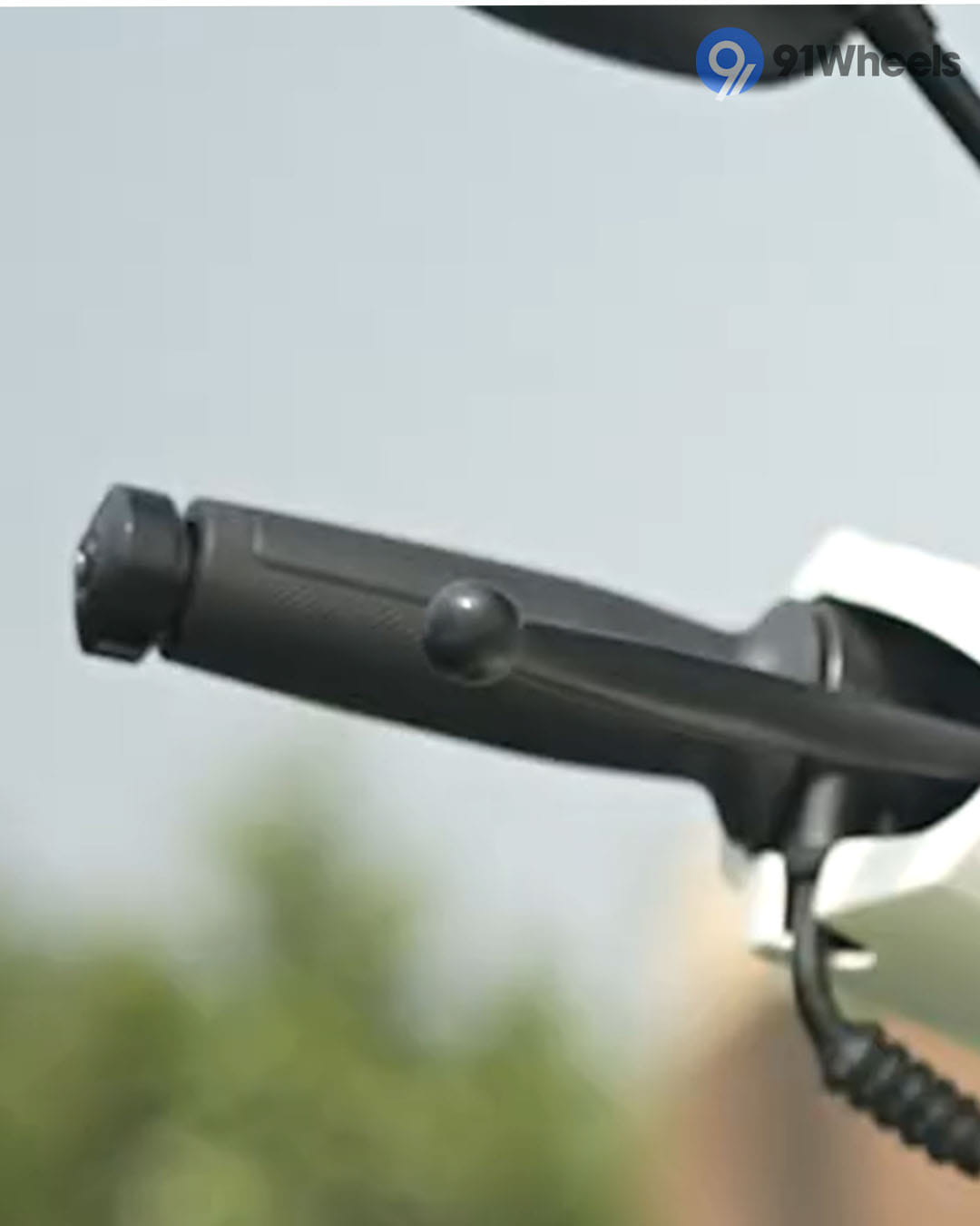 Stands & Utility - 3