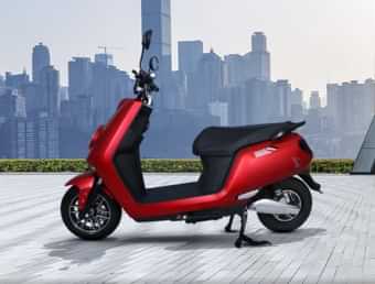 Warivo Motors Queen SX 2021-2025 Left Side View Warivo Motors Queen SX 2021-2025 Left Side View