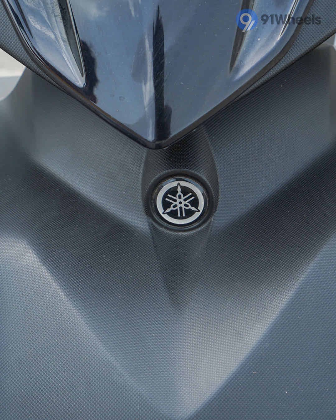 Front Panel Badging/Logo Front Panel Badging/Logo