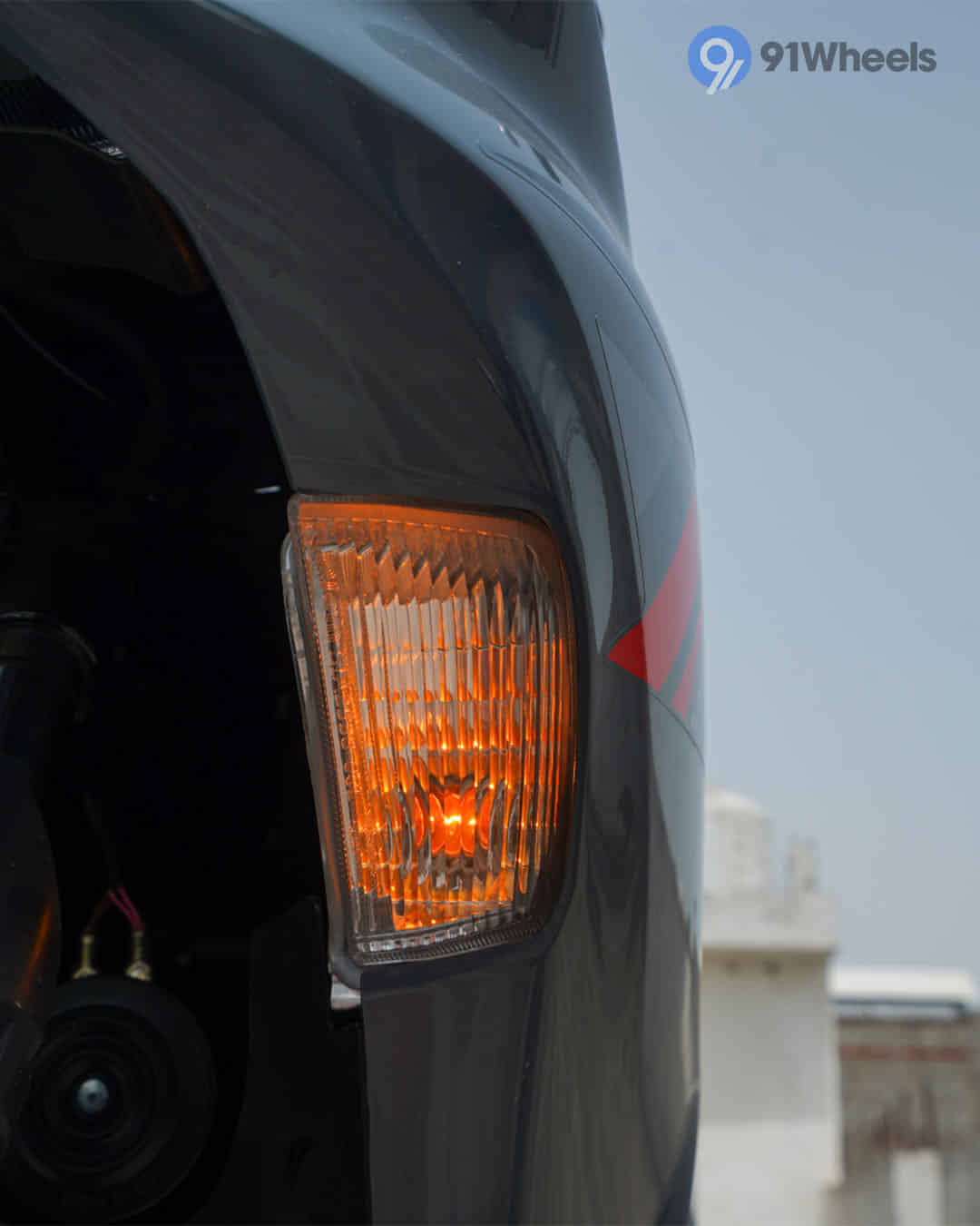 Front Turn Indicators Front Turn Indicators