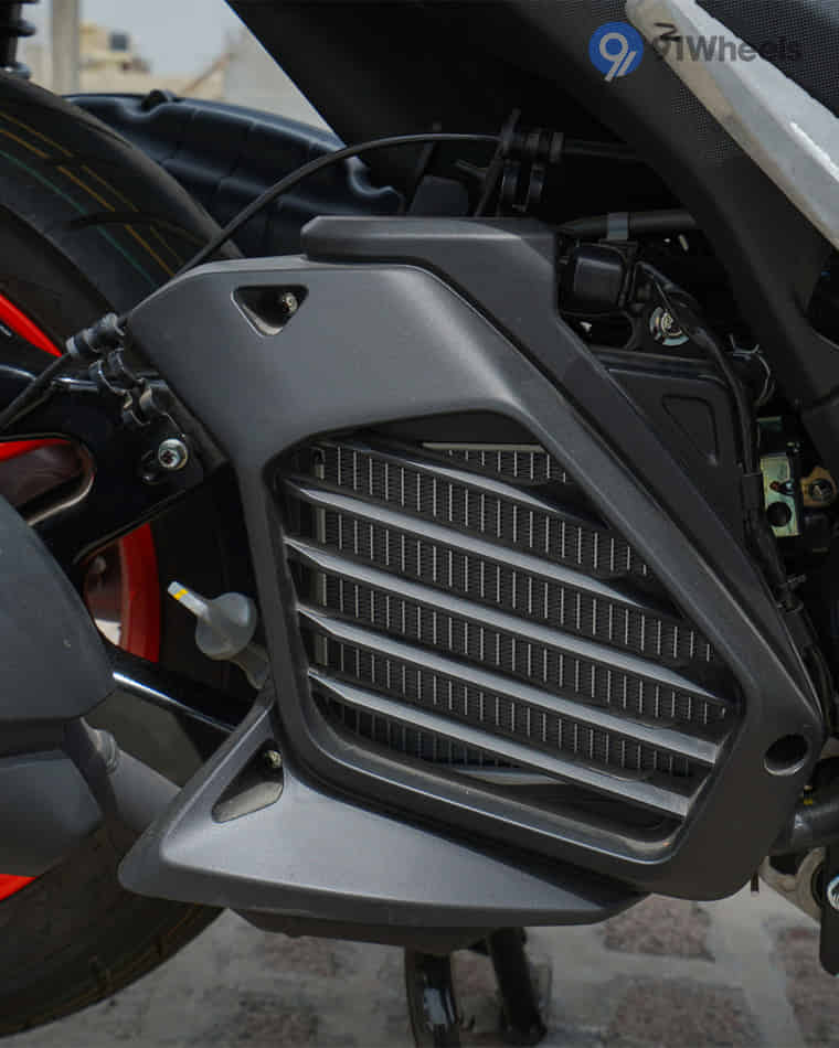 Engine & Exhaust - 1 Engine & Exhaust - 1