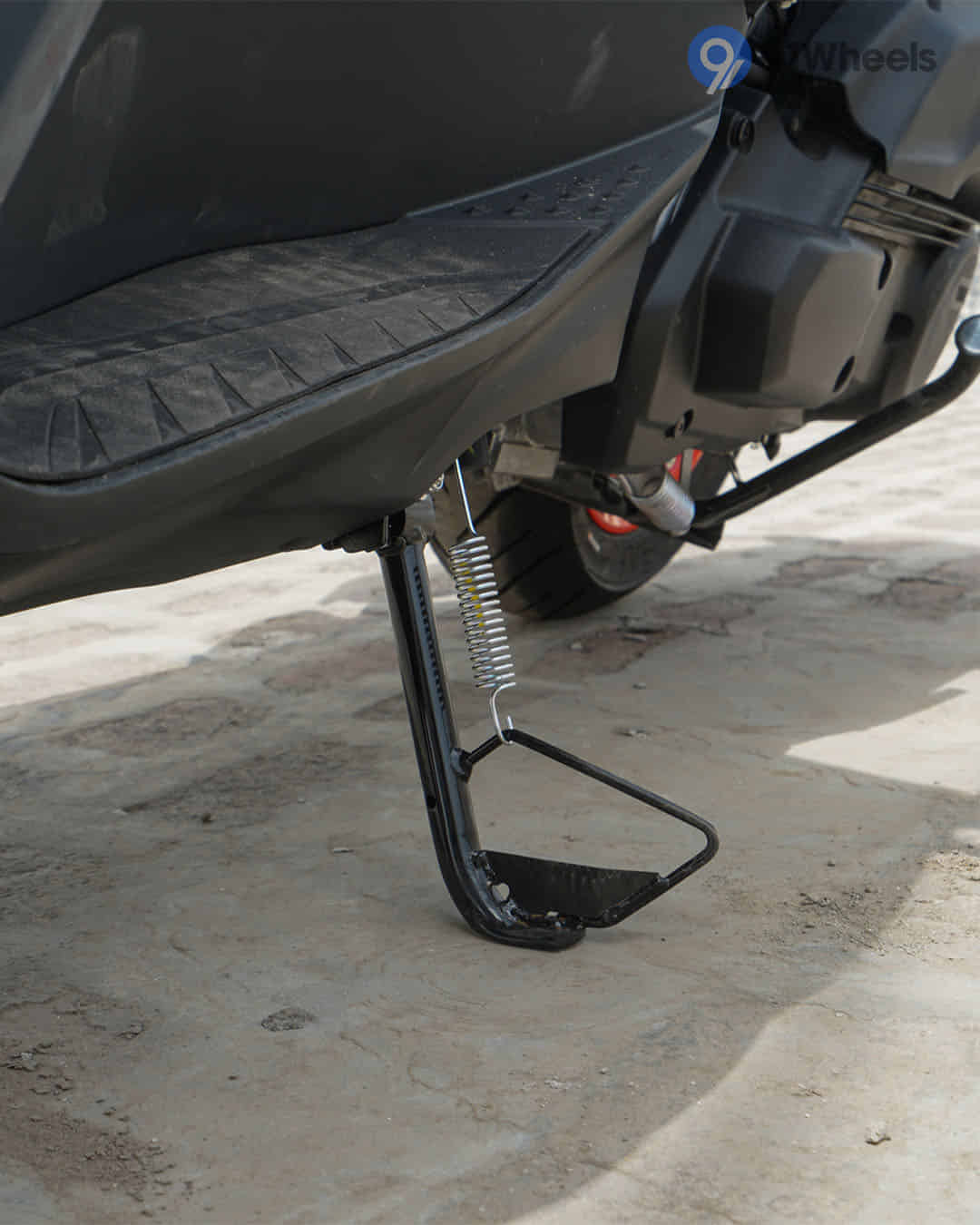 Side Stand Side Stand