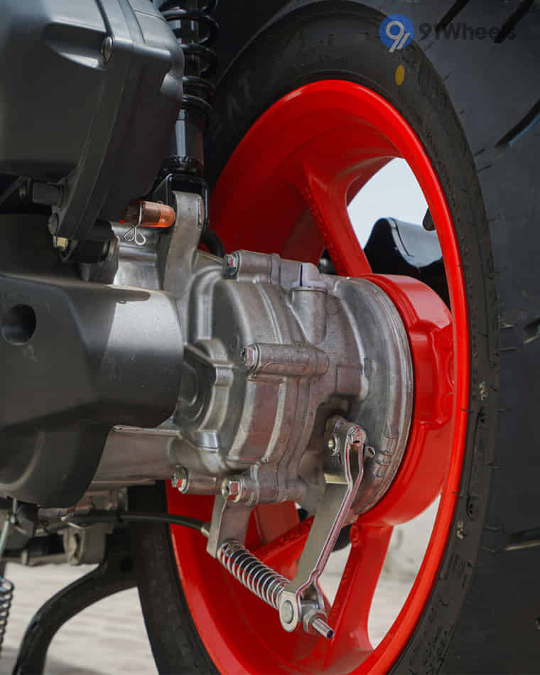 Engine & Exhaust - 2 Engine & Exhaust - 2