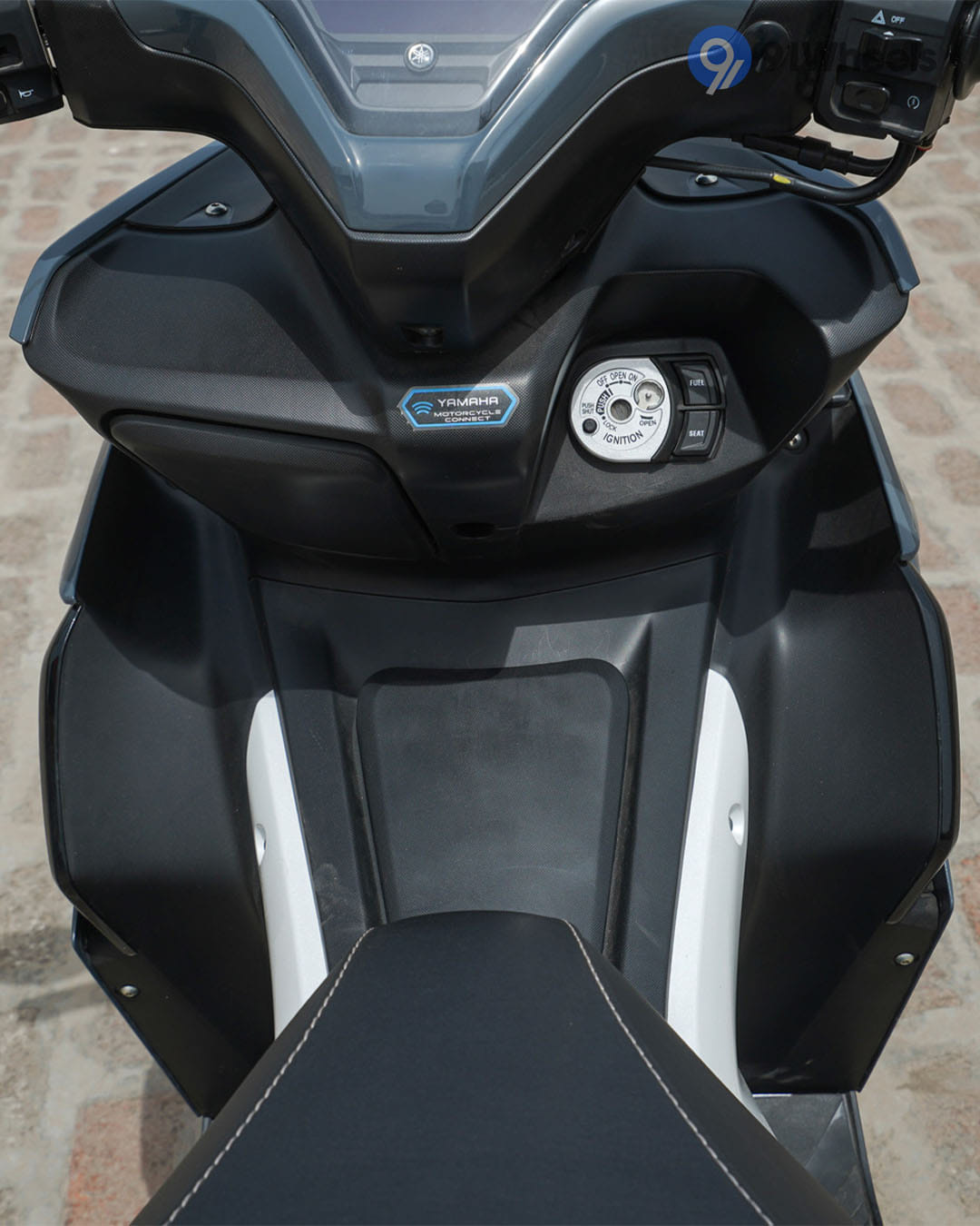 Front Body & Wheels - 4