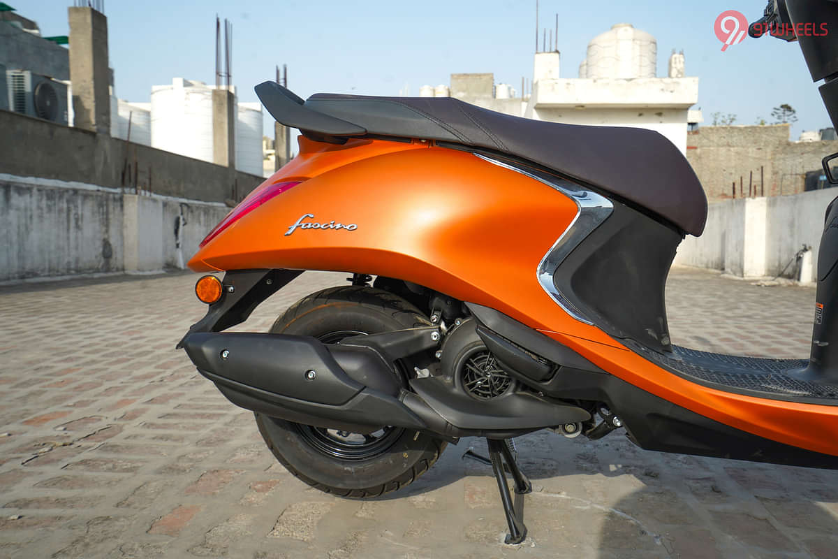 Yamaha Fascino 125 Fi Hybrid Right Side Body Panel