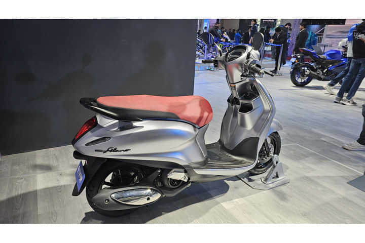 Yamaha Filano Right Side View Yamaha Filano Right Side View