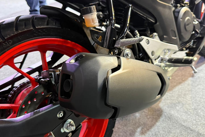Yamaha FZ Rave Silencer/Muffler