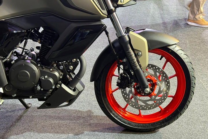 Yamaha FZ Rave Front WHeel