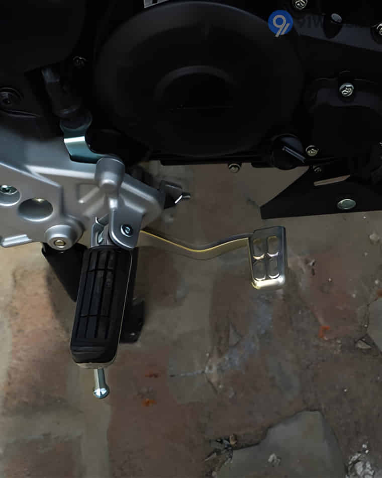 Seats & Comfort - 5 Seats & Comfort - 5