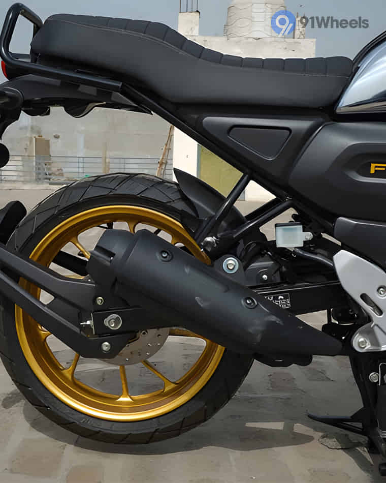 Engine & Exhaust - 2 Engine & Exhaust - 2