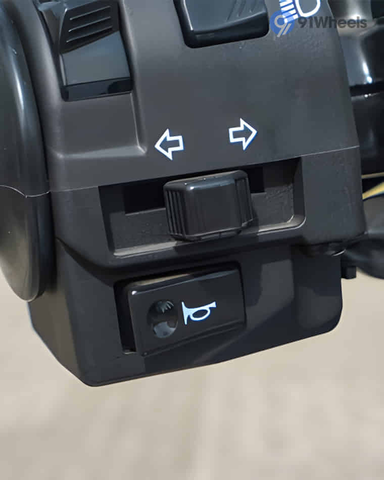 Handlebar & Console Area - 50 Handlebar & Console Area - 50