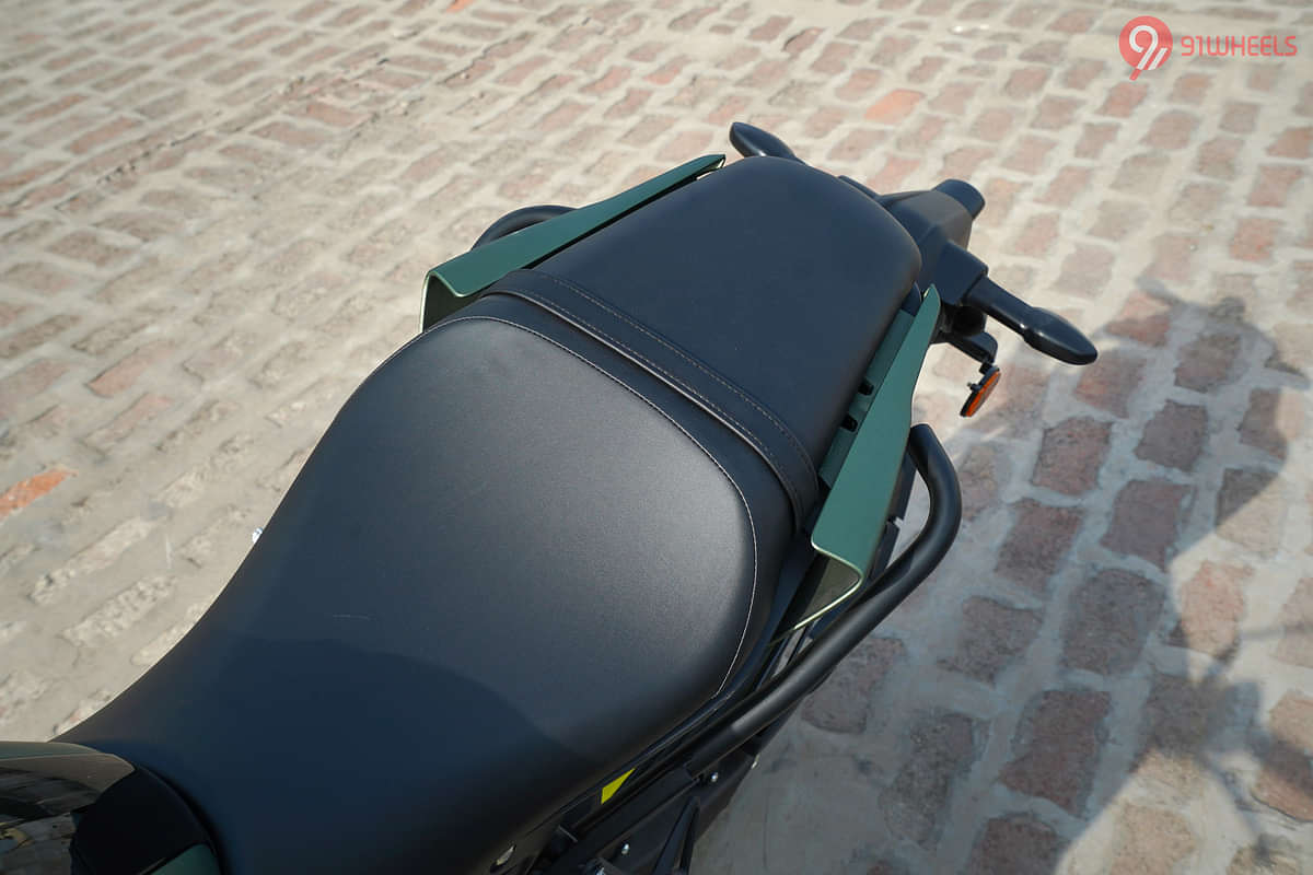 Yamaha MT 15 V2 Bike Seat