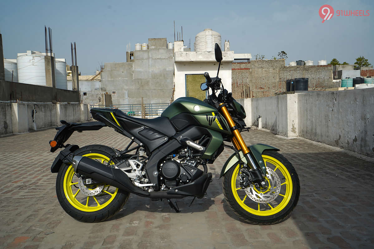 Yamaha MT 15 V2 Right Side View