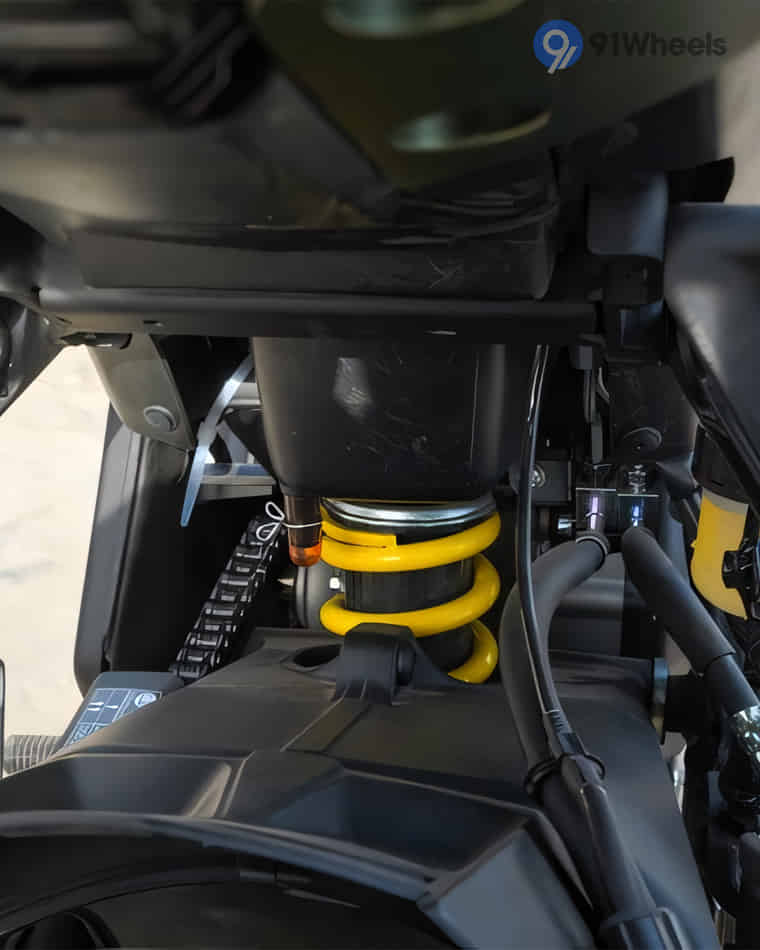 Wheels & Suspension - 4 Wheels & Suspension - 4