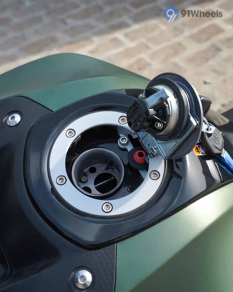 Engine & Exhaust - 6 Engine & Exhaust - 6