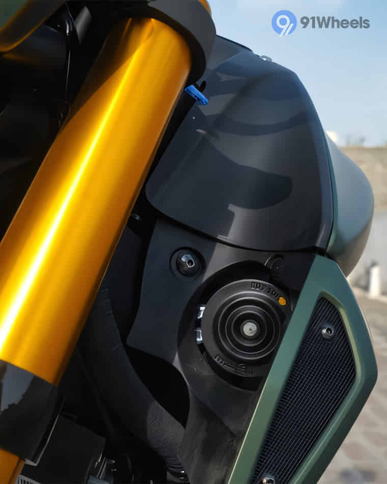 Stands & Utility - 4 Stands & Utility - 4