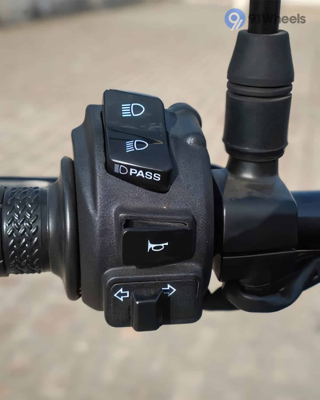 Horn Button Horn Button