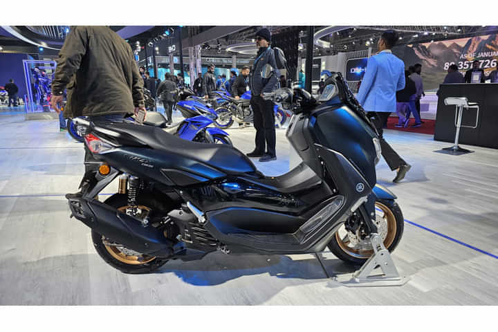 Yamaha NMax 155 Right Side View Yamaha NMax 155 Right Side View